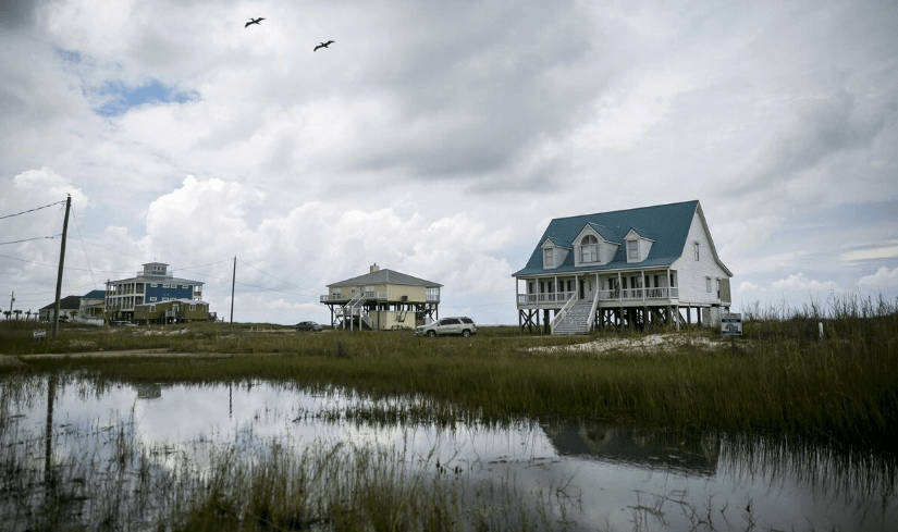 Coastal Towns: Why They’re Struggling with Over-Saturation in Luxury Real Estate